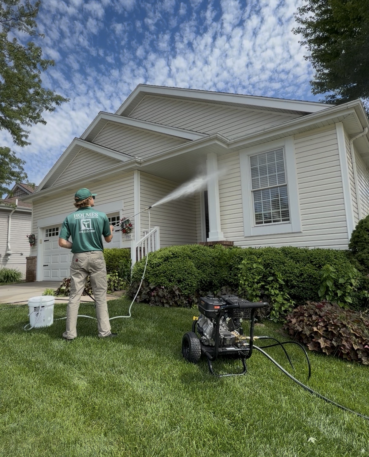 Window track and frame cleaning Omaha NE